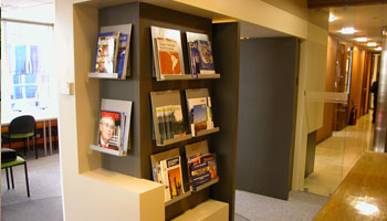 punto de informacion, edificio corporativo ENAP